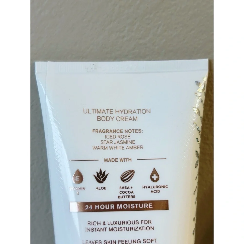 Bath & Body Work Lotion Bundle with Vanilla Bean Noel/Pure Wonder